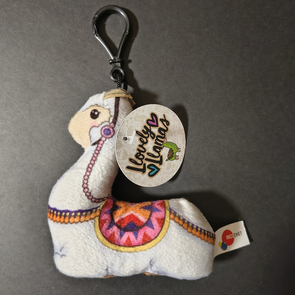 New Ricochet White Llovely Llama Keychain Plush